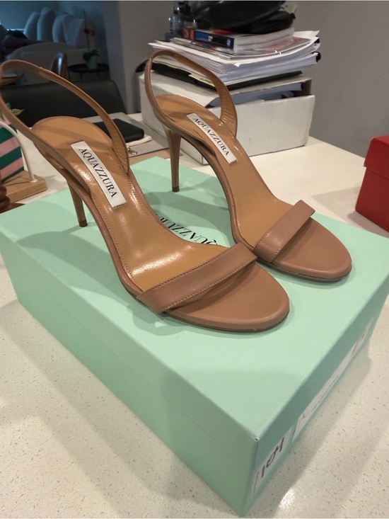 Aquazzura Shoes - AQUAZZURA Nude Leather Slingback Sandals